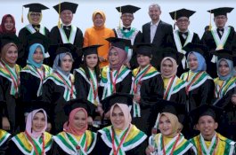 Pengabdian Tanpa Batas, Hasnah Syam Kini Pimpin 2.658 Dokter Gigi