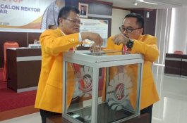 Hanya Sisakan 2 Suara, Prof Husain Syam Menang Telak Pilrek UNM