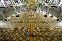 Semua Masjid di Singapura Tutup, Azan Akan Tetap Dikumandangkan