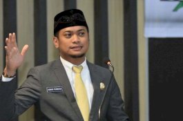 Bupati Gowa Keluarkan Edaran: Kantor-kantor Harus Siapkan 4 Hand Sanitizer