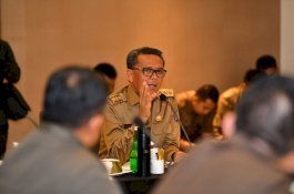 Nurdin Abdullah Tunjuk Kepala BPBD Sulsel Jadi Ketua Gugus Pencegahan Corona