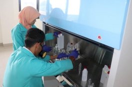 AK-Manufaktur Bantaeng Buat Sendiri Hand Sanitizer