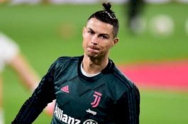 Kampung Halaman Dilanda Gempa saat Isolasi Diri, Bagaimana Kondisi Ronaldo?