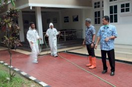 Antisipasi Corona, Barru Intensifkan Penyemprotan Disinfektan