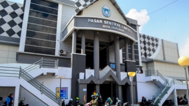 Pasar Lakessi Parepare.