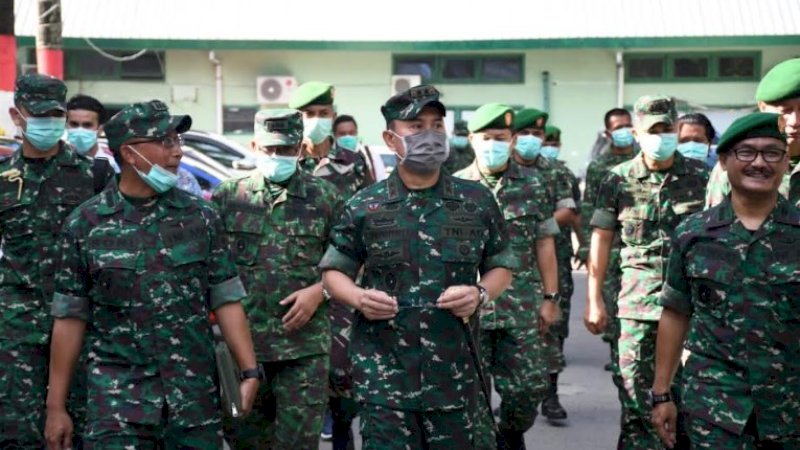 Pangdam XIV Hasanuddin, Mayjen TNI Andi Sumangerukka sempat memantau kesiapan RS Pelamonia, Senin (23/3/2020).
