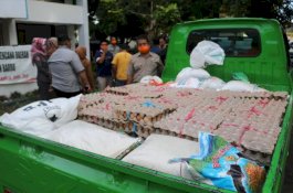 Dusun Labungnge Lockdown, Pemkab Barru Salurkan Logistik