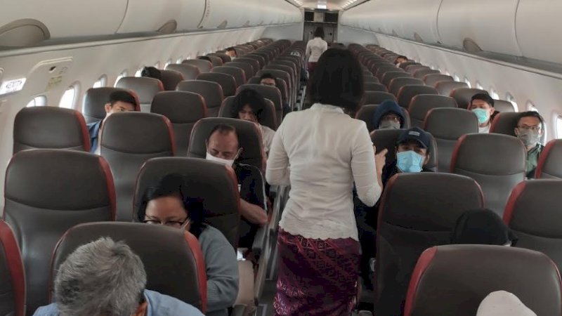 Lion Air Group Terapkan Physical Distancing, Anggota TNI-Polri Ditempatkan Dekat Jendela Darurat