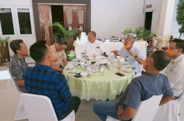 Bupati Jeneponto Pimpin Rapat Forkopimda di Rumah Ketua Tim Gugus Covid-19