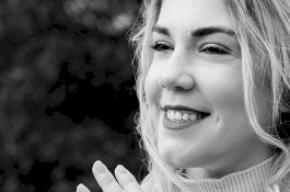 Tak Dijemput Ambulans, Kisah Guru Cantik Penderita Paru-Paru dan Diabetes yang Sembuh dari Covid-19