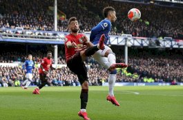 Hindari Denda Hak Siar Rp15,4 Triliun, Liga Premier Dilanjutkan Awal Mei