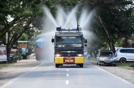 Gugus Tugas Covid-19 Luwu Utara Massifkan Penyemprotan Disinfektan