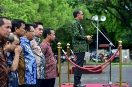Gubernur Sulsel Pimpin Apel Awal Tahun 2020