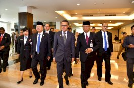 Gubernur Sulsel ke OJK Regional 6: Sinergi dan Kolaborasi Bisa Melawan Ekonomi Dunia