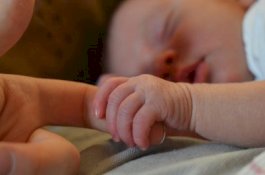 Berusia Enam Pekan, Bayi Ini Diyakini Korban Termuda Covid-19 di Dunia