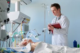 Usianya Tak Lama Lagi, Ventilator dari Pasien Lanjut Usia Dipindahkan ke Pasien Muda