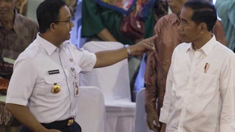 Gubernur DKI Jakarta Anies Baswedan dan Presiden Jokowi.