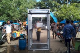 Pemkab Barru Pasang Bilik Disinfektan di Pasar dan Rumah Sakit
