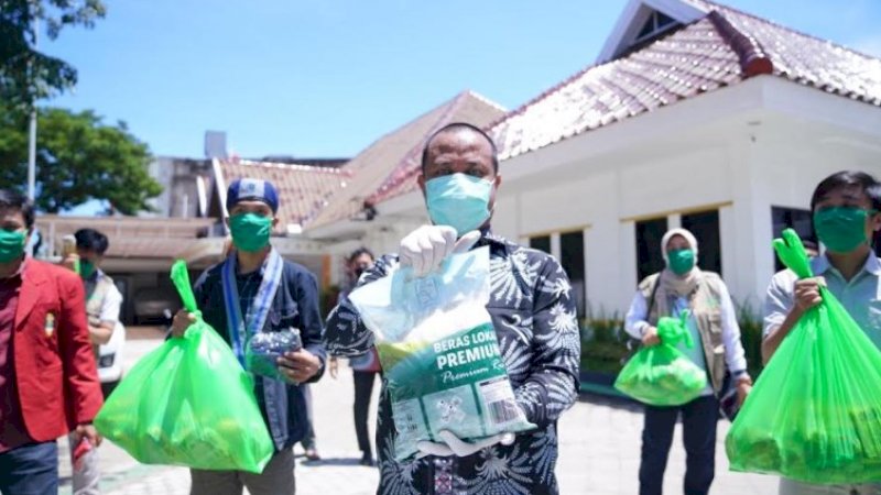 MES dan 4 Organisasi Berbagi ke Warga yang Terdampak Covid-19, Disisipkan Pesan Khusus