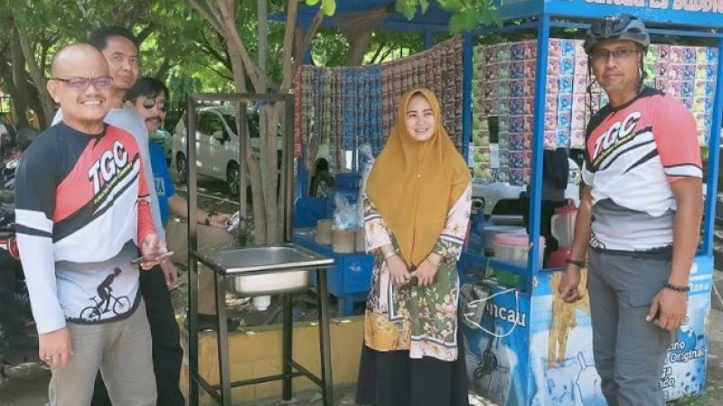 Cegah Corona, Sekretariat DPRD Pasang Wastafel di Pasar Karisa Jeneponto&nbsp;