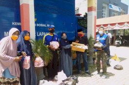 Wabah Corona di Takalar, 17 KK Dapat Bantuan Sembako dari Pemkab