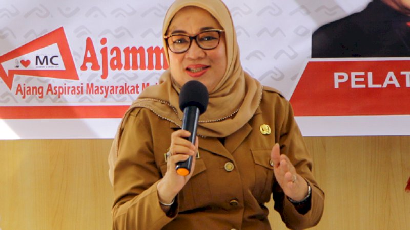 Kadis Kesehatan Kota Makassar, Naisyah Azikin