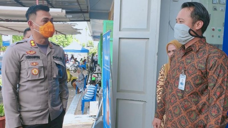 Kapolres Jeneponto, AKBP Ferdiansyah (kiri).