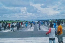 Cegah Corona, Warga Yahukimo Blokir Bandara Nop Goliat Dekai