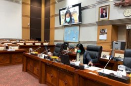 Ketua Komisi I DPR Minta Pemerintah Beri Insentif ke Perusahaan Media