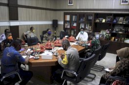 Pemkab Barru Upayakan Semua Warga Dapat Masker Gratis