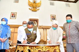Patut Diapresiasi, Bosowa Peduli Serahkan Dua Ventilator dan 40.000 PFS ke Pemprov Sulsel