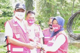 Bergerak Bantu Warga, Suardi Saleh Semangati Tim Kesehatan PMI Barru