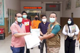 Bawa Bantuan APD ke RSUD Daya dan Salewangang Maros, Wagub Apresiasi Tenaga Medis