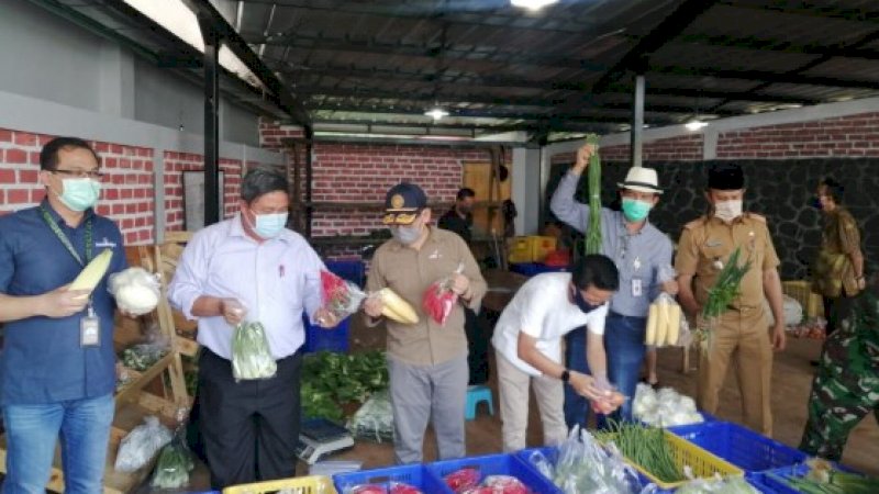 Ditjen Hortikultura Kementerian Pertanian menjalin kerja sama dengan Kedai Sayur (Startup/e-Commerce Pertanian), dan Sub Terminal Agribisnis (STA) Cigombong Kabupaten Cianjur.&nbsp;