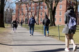 Ahli Sebut Virus Corona Bisa Jadi Penyakit Musiman, Social Distancing Berlangsung Sampai 2022