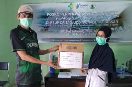 Jadi Relawan Covid-19, Karyawan Sekolah Islam Athirah Kebanjiran Pesanan APD