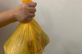 Hanya Bagikan Beras dan Makanan Kaleng dari Bantuan Rp3 Juta, Staf POLO Dicopot karena Hina Penerima