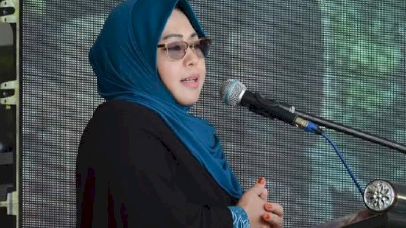 Erna Rasyid Taufan