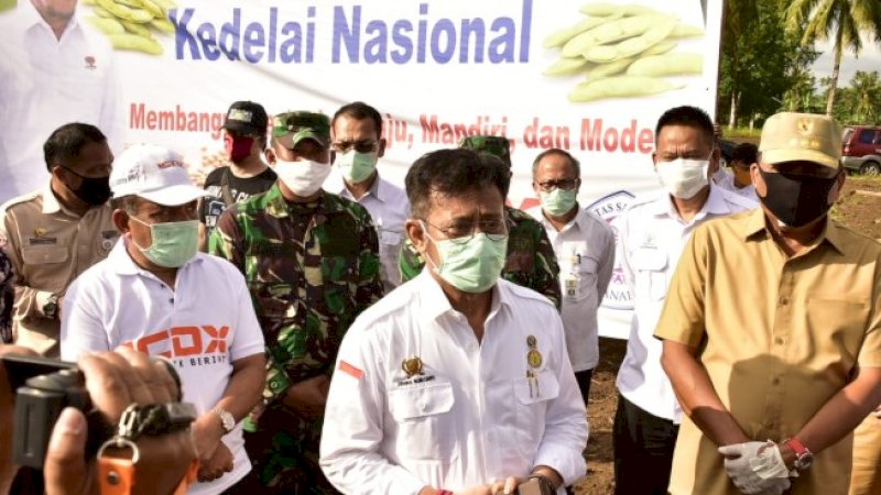 Mentan Syahrul Yasin Limpo di Minahasa Utara.
