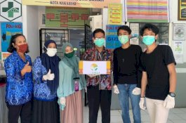 Lawan Covid-19, Kalla Business School Distribusikan Face Shield untuk 10 Puskesmas