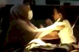 Kisah Ibu dan 2 Anaknya Dalam Ambulans; Mendadak Pusing 4 Jam Setelah Ayah Pulang dari RS