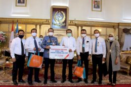 BNI Wilayah Makassar Sumbang Kebutuhan Pokok di Tengah Pandemi Covid-19