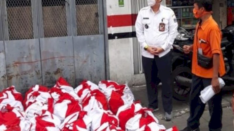 Bantuan bahan pokok 