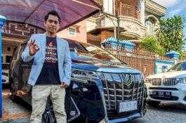 Di Tengah Pandemi Covid-19, Pengusaha Muda Asal Makassar Ini Justru Beli Alphard