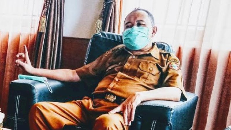 Kepala Badan Kepegawaian dan Pengembangan Sumber daya Manusia (BKPSDM) Wajo, Herman 
