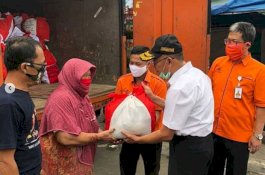 Khawatir Presiden Dimaki-maki Warga, Menko PMK Muhadjir Mengaku Tegur Keras Anies soal Bansos