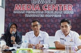 Bawaslu Soppeng Imbau Kandidat Bupati Tak Politisasi Bansos Covid-19