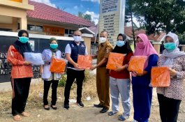 Peduli Tenaga Medis, Politisi Muda Nasdem Ini Salurkan Bantuan