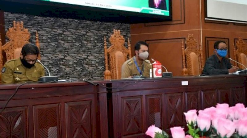 Pemerintah Kabupaten Sinjai menggelar rapat persiapan penginputan Dana Alokasi Khusus (DAK) 2021 di Ruang Pola Kantor Bupati Sinjai, Senin (11/5/2020).