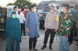 Kompak Lindungi Warga, Pimpinan Forkopimda Barru Keliling ke Pos Perbatasan